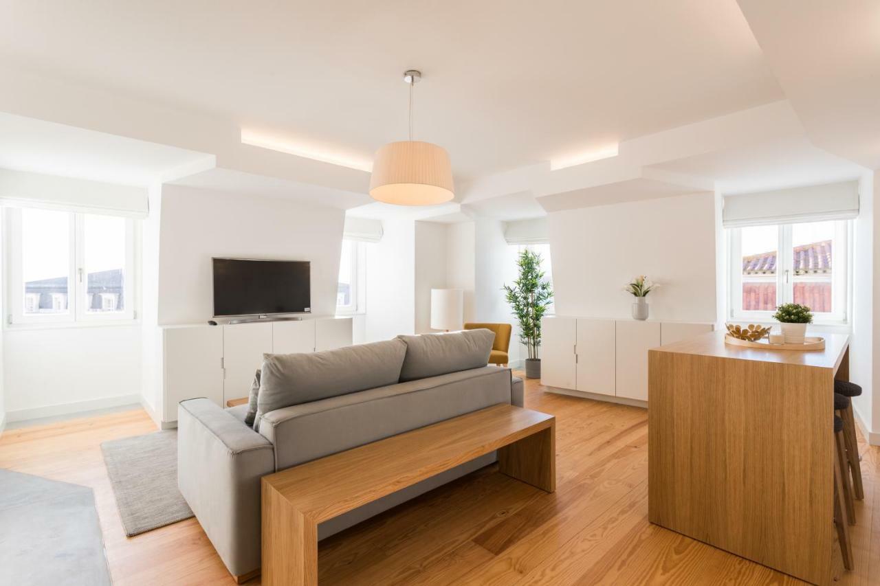 Flh Chiado Bright Apartment ลิสบอน ภายนอก รูปภาพ