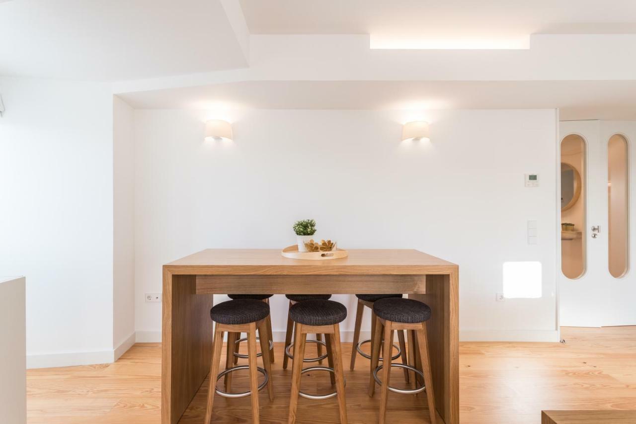 Flh Chiado Bright Apartment ลิสบอน ภายนอก รูปภาพ
