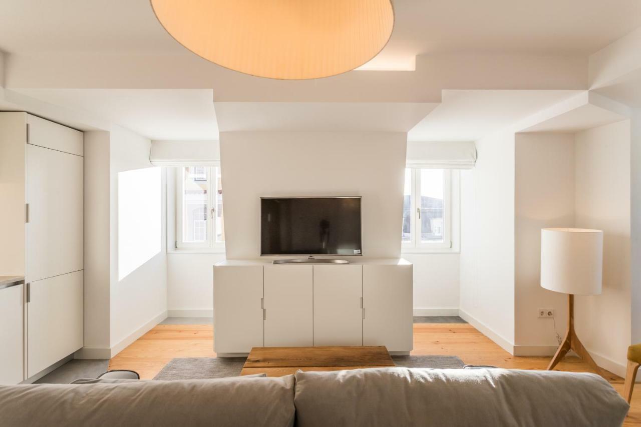Flh Chiado Bright Apartment ลิสบอน ภายนอก รูปภาพ