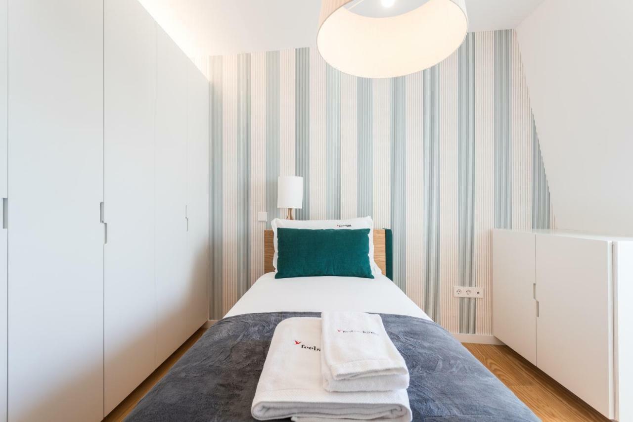 Flh Chiado Bright Apartment ลิสบอน ภายนอก รูปภาพ